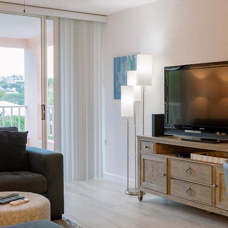 Entire 2Nd Floor 2 Bedroom Elysian - Tennis & Tides East End  Zewnętrze zdjęcie