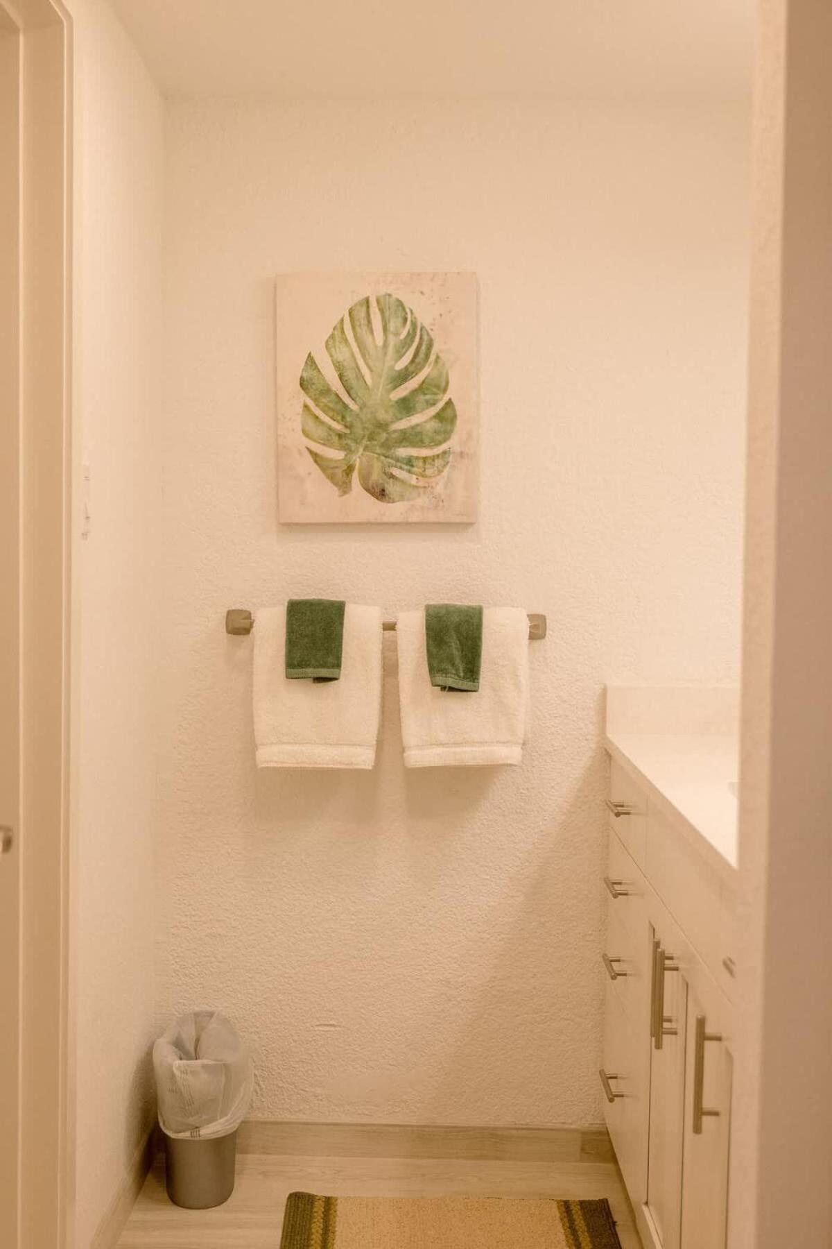 Entire 2Nd Floor 2 Bedroom Elysian - Tennis & Tides East End  Zewnętrze zdjęcie