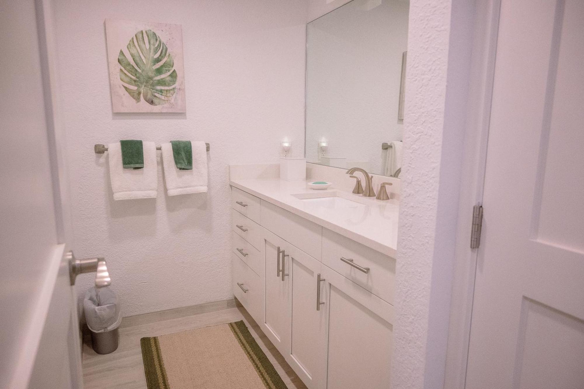 Entire 2Nd Floor 2 Bedroom Elysian - Tennis & Tides East End  Zewnętrze zdjęcie
